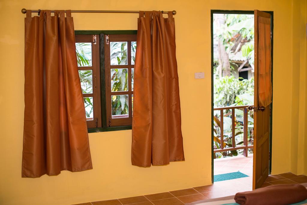 Janrassamee Home Stay Ко Чанг Номер фото